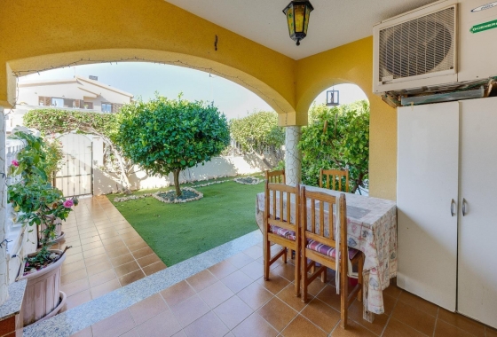 Resale - Villa - Orihuela Costa - Lomas De Cabo Roig