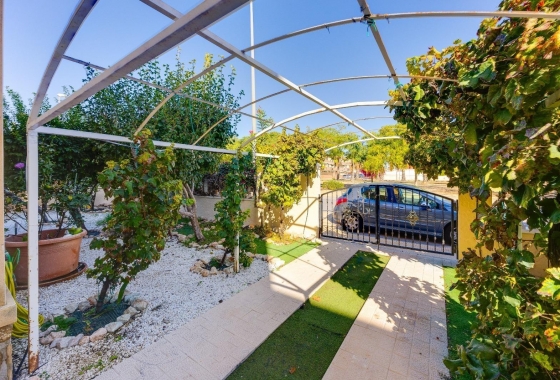 Resale - Villa - Orihuela Costa - Lomas De Cabo Roig