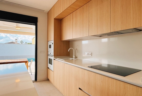 Reventa - Villa - Torrevieja - La Siesta - El Salado - Torreta