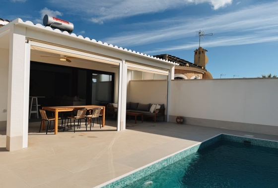 Reventa - Villa - Torrevieja - La Siesta - El Salado - Torreta