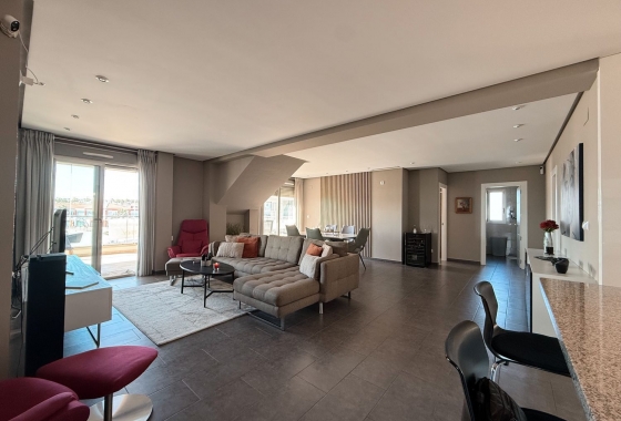 Reventa - Apartamento / piso - Orihuela Costa - La Zenia