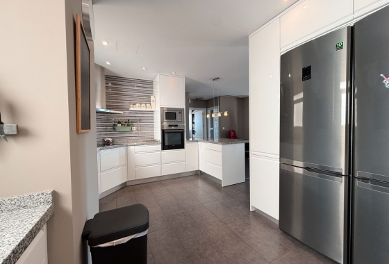 Reventa - Apartamento / piso - Orihuela Costa - La Zenia