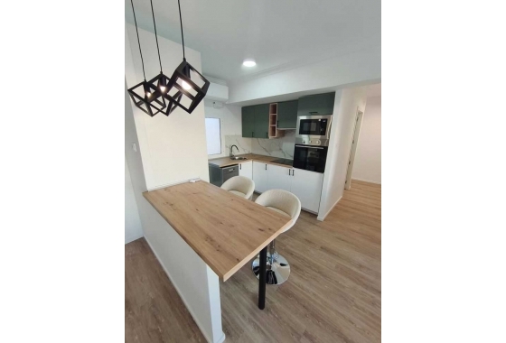 Reventa - Apartamento / piso - Torrevieja - Costa Blanca