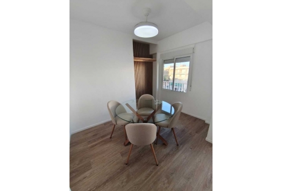 Reventa - Apartamento / piso - Torrevieja - Costa Blanca