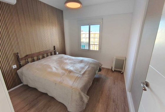 Reventa - Apartamento / piso - Torrevieja - Costa Blanca