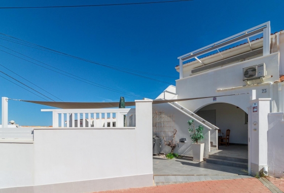 Herverkoop - Bungalow - Torrevieja - Aguas Nuevas 1