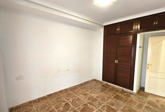 Herverkoop - Appartement / flat - Torrevieja - Centro